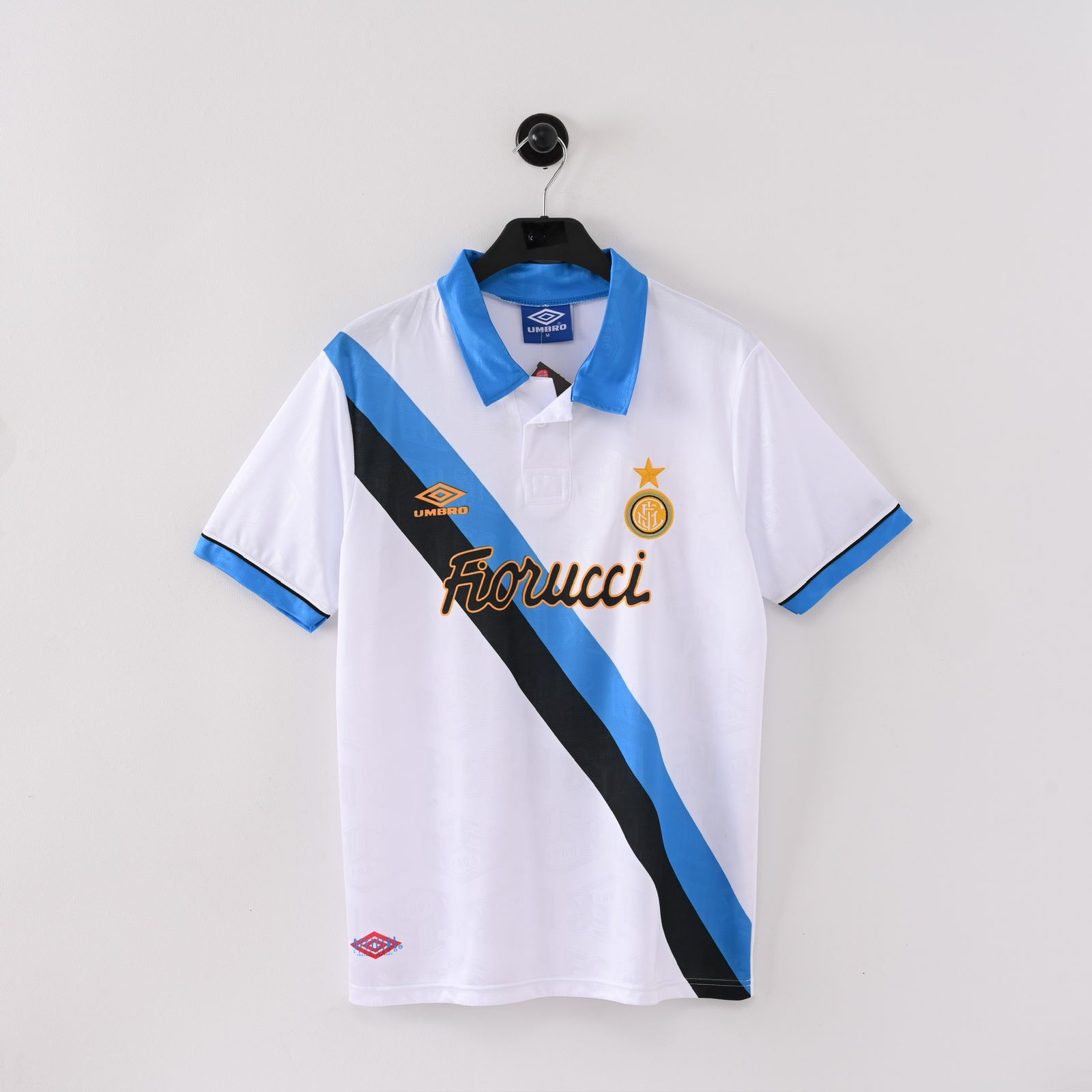 【正規品1993-94 Umbro Inter Milan away L/S】 正規品1993-94 Umbro Inter Milan away L/S】 - メルカリ